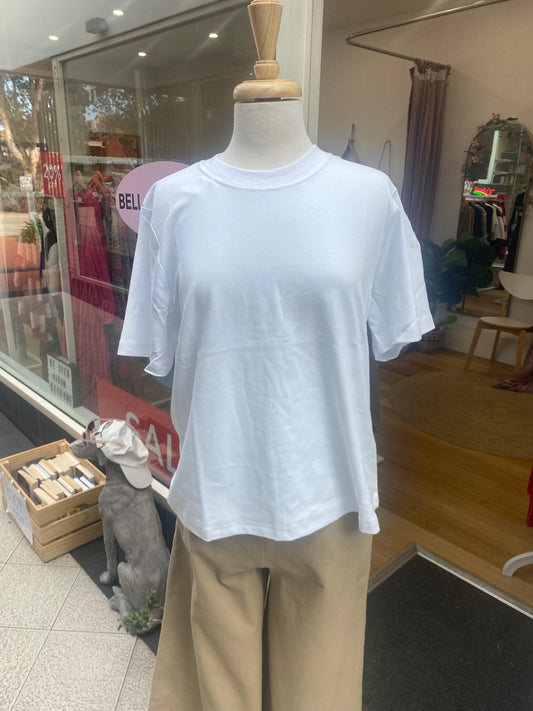 Laura T-Shirt