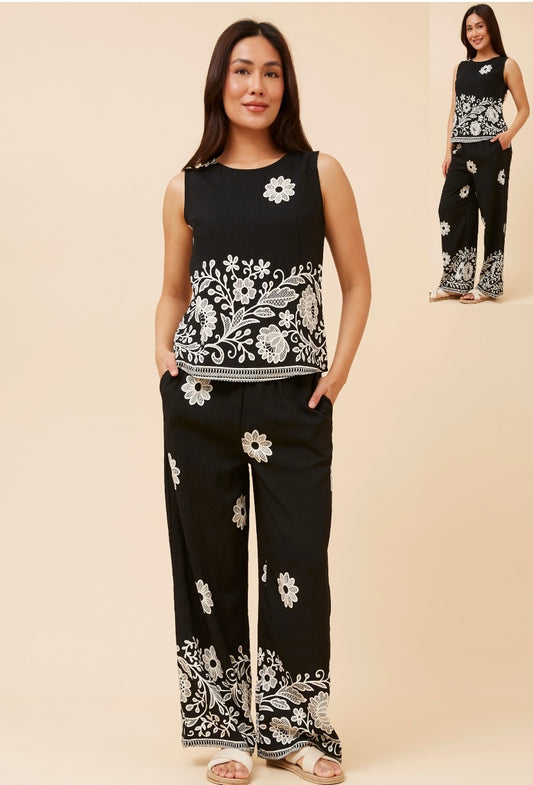 Stella Twin Set