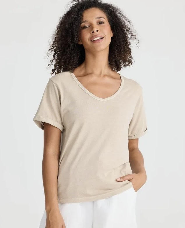 Kasai Tee